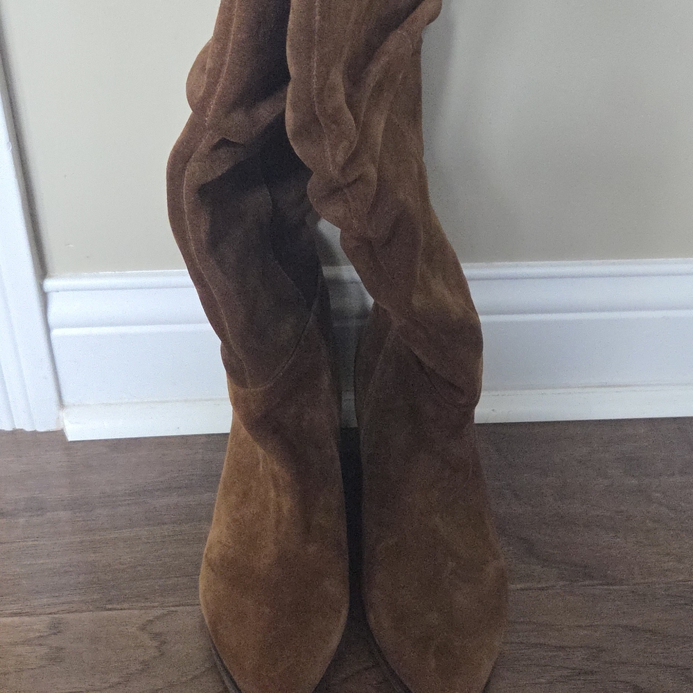 Crown Vintage Boots